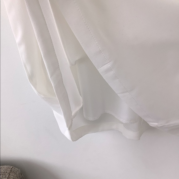 NWT BELONGSCI women’s white mini dress v-neck bell sleeve shift dress size M - Picture 8 of 8